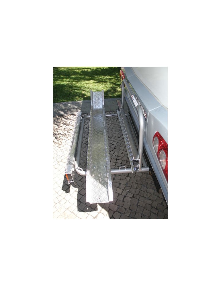 suporte-para-moto-em-autocaravana